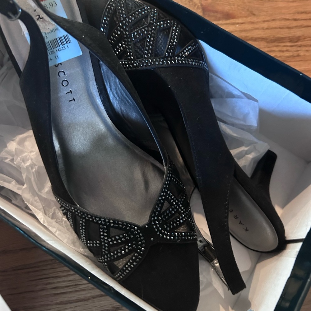 Brand new low heels